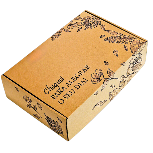 Caixa de Cartão - Padrão Natureza Cheguei - 37x27x20cm